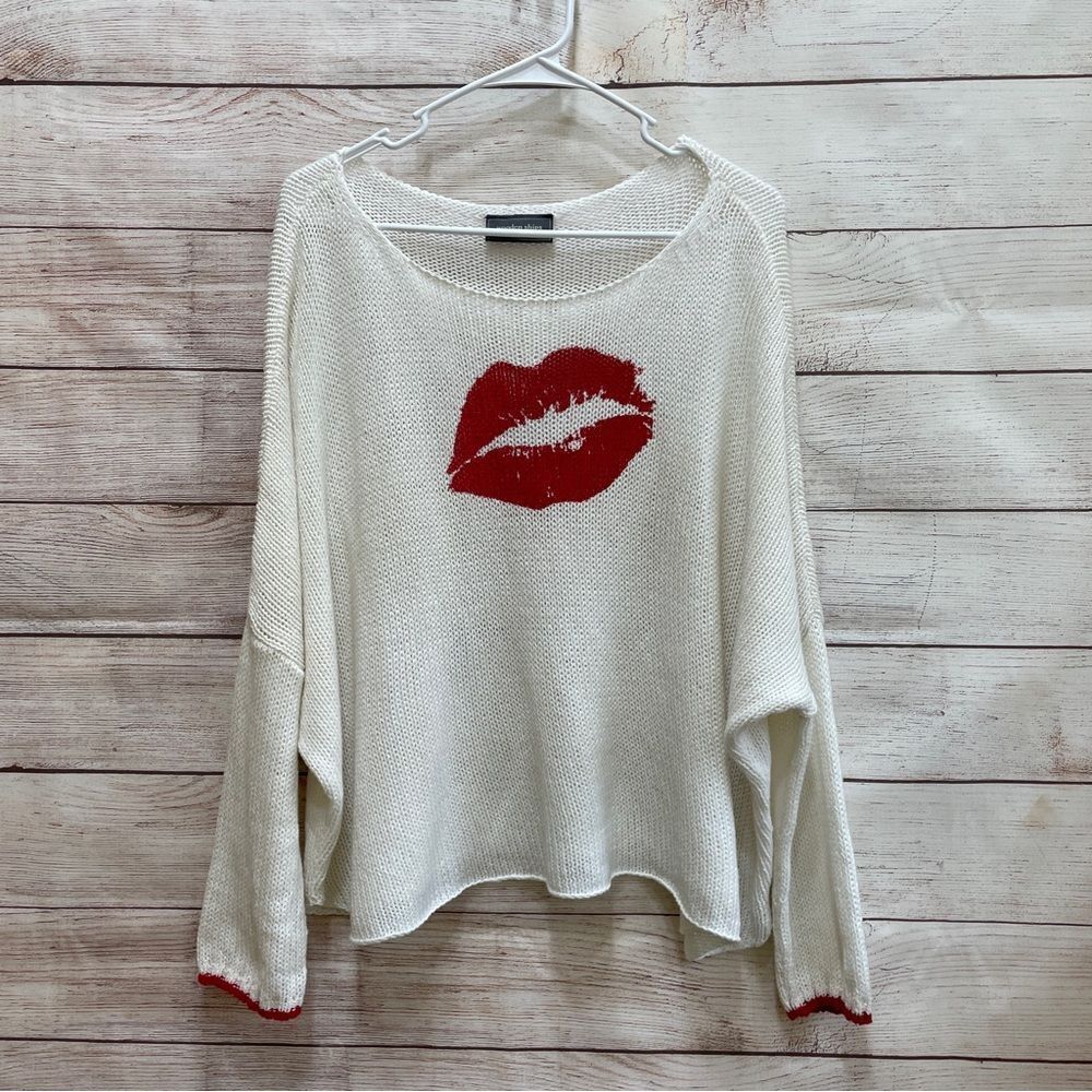 COPY - WOODEN SHIPS ANTHROPOLOGIE‎ LIPS SWEATER